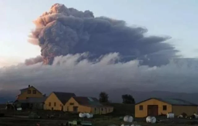 火山为何会爆发？地球内部为何是热的？