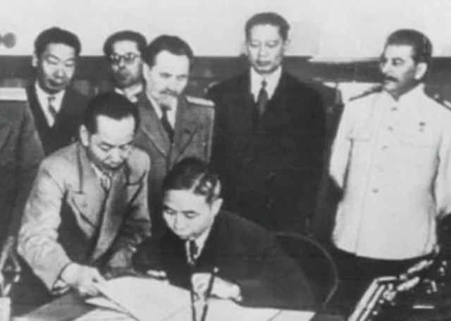 毛泽东来重庆谈判，蒋介石为什么不敢对他动手？